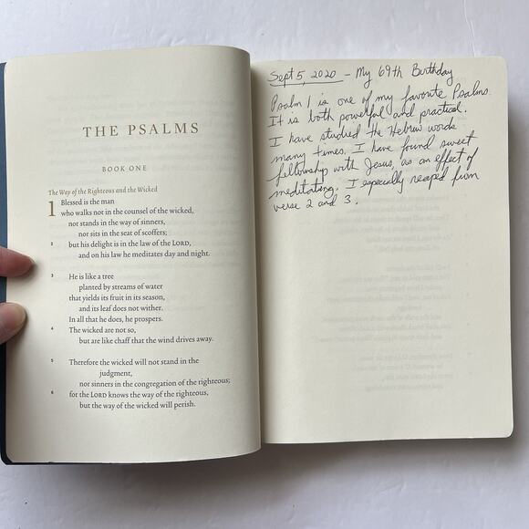 Illuminated Scripture Journal The Psalms ESV English Standard Version Bible - Picture 4 of 8